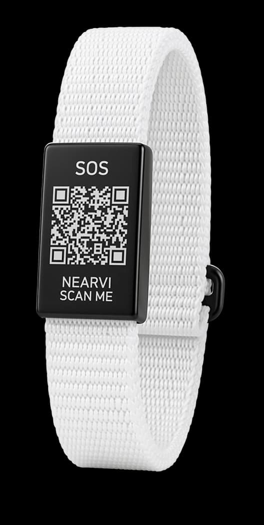 Hvid Nearvi QR-armbånd